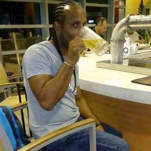 Meet your Posher, Roberto